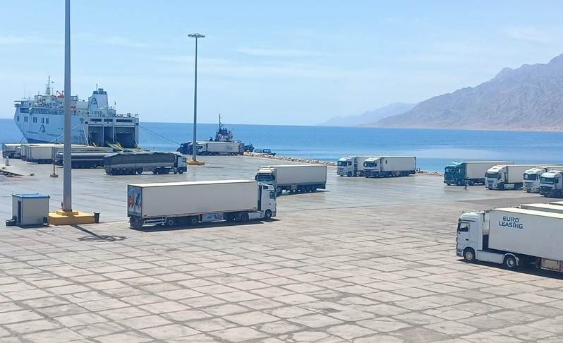 وزير النقل يتابع على مدار الساعة انتظام العمل وتقديم خدمات مميزة للمواطنين بمرافق النقل والمواصلات