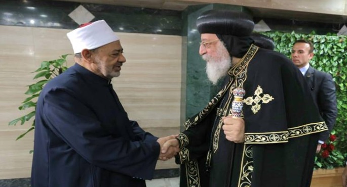 البابا تواضروس يهنئ فضيلة شيخ الازهر بقرب حلول عيد الفطر المبارك