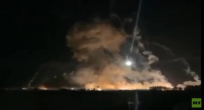 انفجاران يستهدفان مقرين لمؤسستين أجنبيتين في بغداد