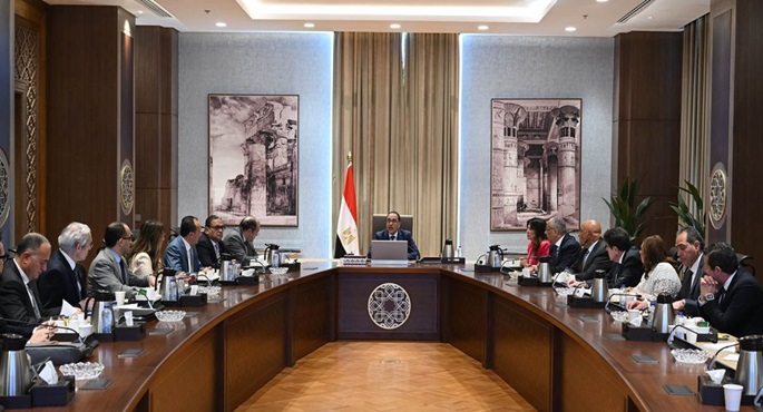 بالصور.. مدبولي:  نستهدف زيادة صادراتنا من 15-20‎%‎ سنويا