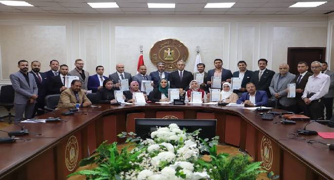 وزير العمل يشهد تسليم الدفعة الثانية من “الرخص الدائمة ” لمراكز تدريب مهني خاصة