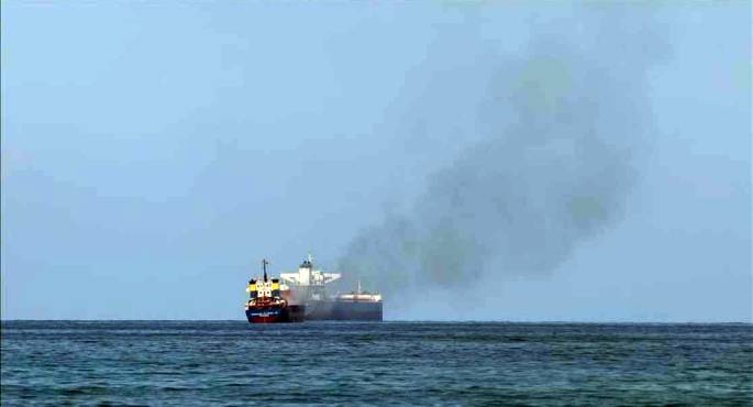الحوثي يعلن استهداف 3 سفن في البحر الأحمر والمحيط الهندي