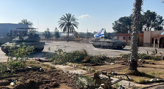 الجيش الإسرائيلي : ننفذ عملية دقيقة في مناطق محددة شرق رفح