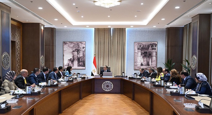 رئيس الوزراء يتابع استعدادات مؤتمر الاستثمار مع الاتحاد الأوروبي وأوجه التعاون المشترك