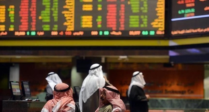 التراجع يخيم على بورصات الخليج خلال أسبوع.. وبورصة مسقط عكس الاتجاه
