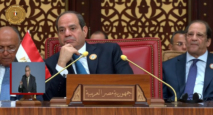 الرئيس السيسي يشارك في الجلسة الافتتاحية للقمة العربية في المنامة