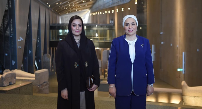 بالصور.. انتصار السيسي: سعيدة بمشاركة حرم سلطان عُمان زيارة المتحف المصري الجديد