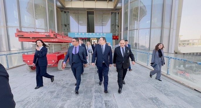 بالصور .. وزير الإسكان: العاصمة الإدارية الجديدة تستقبل رئيس وزراء بيلاروسيا ووفد رجال أعمال لتفقد معالمها