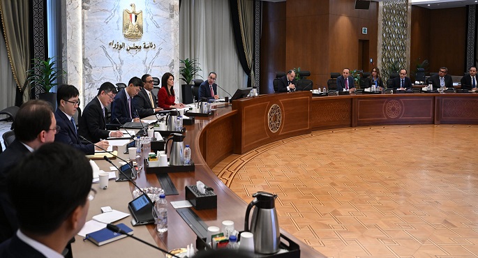 بالصور.. رئيس الوزراء يعقد اجتماعًا مع ممثلي أبرز 15 شركة كورية جنوبية تعمل في مصر