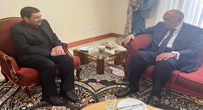 شكرى يقدم واجب العزاء للرئيس الإيراني المؤقت والقائم بأعمال الخارجية الإيرانية