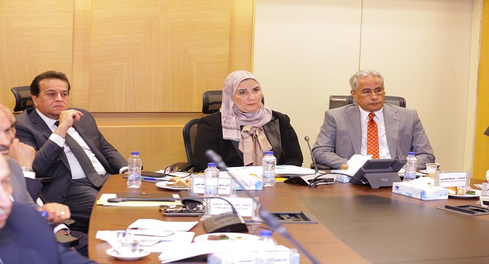 بالصور..وزراء التضامن والصحة والعمل يبحثون استراتيجيات التوسع في شمول العمالة غير المنتظمة بالتغطية التأمينية والصحية