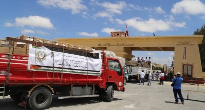 “أونروا”:  نطالب بإعادة فتح المعابر البرية لقطاع غزة الذي يحتاج إلى إدخال نحو 600 شاحنة يوميا