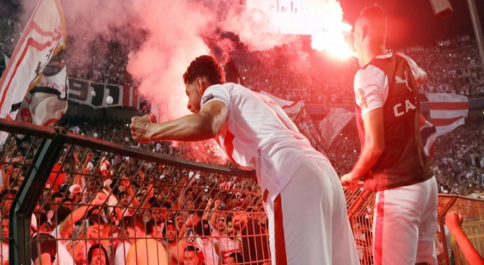 كاف يعلن التحقيق في أحداث نهائي الكونفدرالية بين الزمالك ونهضة بركان