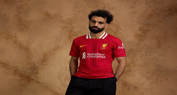 صلاح يظهر في إعلان ليفربول لقميصه موسم 2024-2025