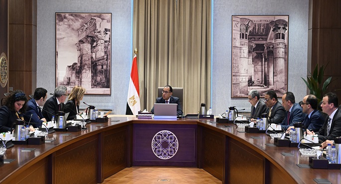 بالصور.. رئيس الوزراء يلتقي الرئيس التنفيذي لشركة “سكاتك النرويجية” لاستعراض مجموعة من مشروعات الطاقة المتجددة