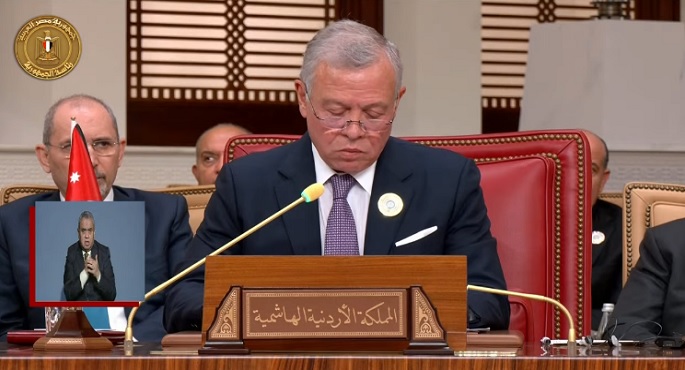 بالفيديو.. أمام القمة العربية.. ملك الأردن يدعو لحشد الجهود الدولية لضمان عدم تهجير الفلسطينيين ووقف الحرب على غزة