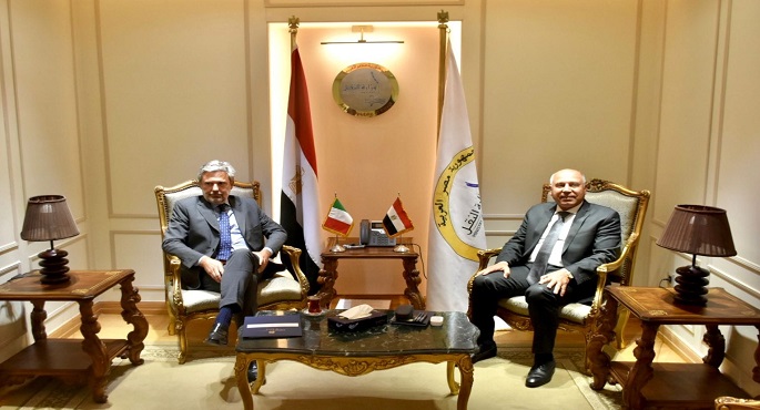 وزير النقل يبحث مع السفير الإيطالي سبل التعاون المشترك في مجالات النقل المختلفة