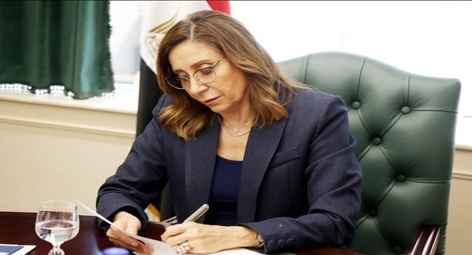 وزيرة الثقافة تعتمد برنامج مبادرة الوزارة الصيفية”ثقافتنا في اجازتنا”