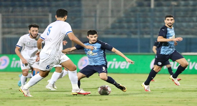 بيراميدز يفوز على سموحة بـ 3 أهداف نظيفة في الدوري الممتاز