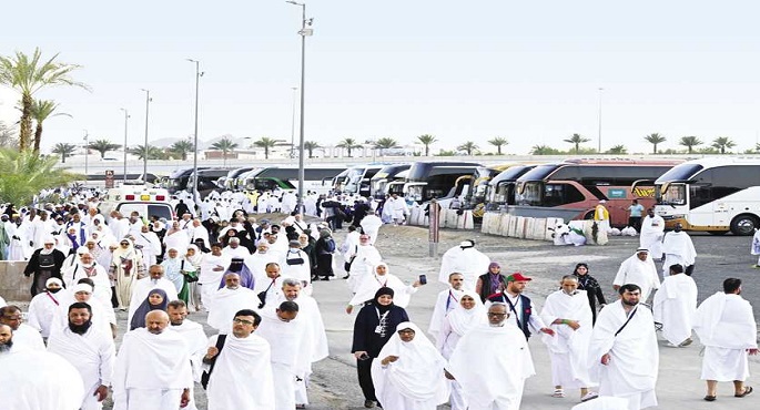 بعثة الحج: تصعيد الحجاج بسهولة ويسر إلى المشاعر المقدسة