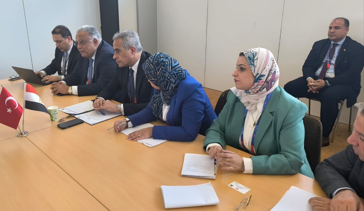 على هامش مؤتمر العمل الدولي بجنيف ..وزير العمل يلتقى نظيره التركي لبحث أوجه التعاون المشترك