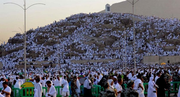 مليارا مسلم يتطلعون لدعوات الحجيج على صعيد عرفات الطاهر