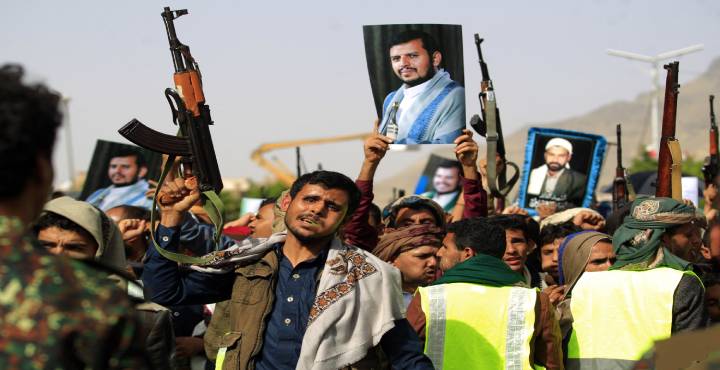 عقوبات أمريكية على كيانات وأفراد يدعمون الحوثيين
