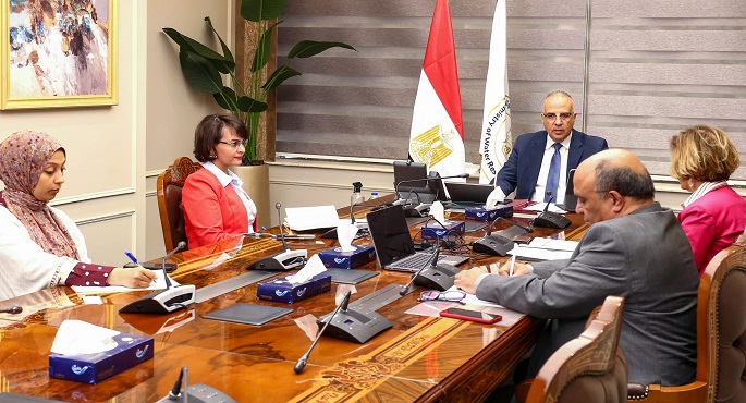 بالصور.. وزير الري: جهود كبيرة في مجال التحول للري الحديث لترشيد المياه وتحسين الإنتاجية المحصولية