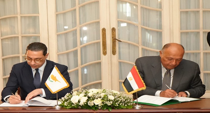 بالصور.. شكري ونظيره القبرصي يوقعان مذكرة تفاهم لتوظيف العمالة المصرية في قبرص