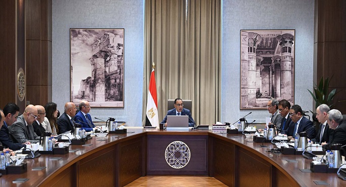 بالصور.. رئيس الوزراء يتابع موقف عمل شركات النقل التشاركي العاملة بنظام تكنولوجيا المعلومات في مصر وتقنين وضعها