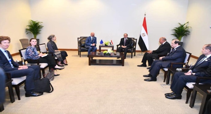 الرئيس السيسي يلتقي رئيس المجلس الأوروبي على هامش المؤتمر الدولي بالأردن