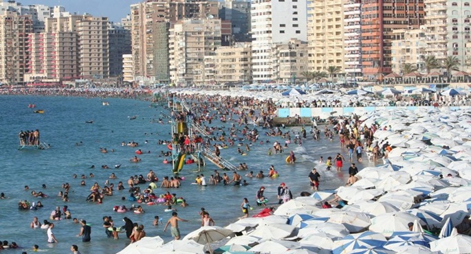 غرفة عمليات لمتابعة جميع شواطئ الإسكندرية خلال إجازة عيد الأضحى