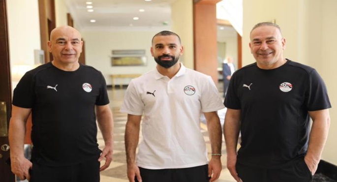 اكتمال صفوف منتخب مصر بانضمام محمد صلاح لمعسكر مباراتي بوركينا فاسو وغينيا بيساو