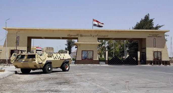ميناء رفح البرى يستقبل دفعة جديدة من العائدين الفلسطينيين إلى قطاع غزة