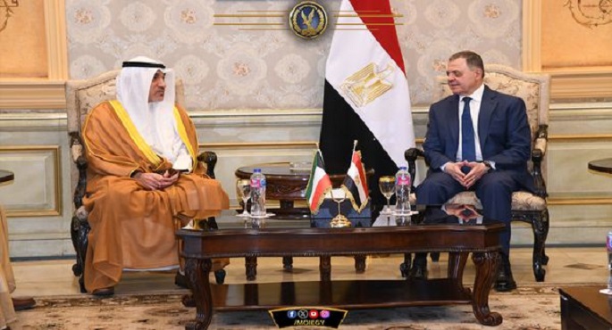 بالصور..وزير الداخلية يستقبل نظيره الكويتي لتعزيز التنسيق الأمني