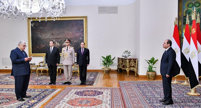 بالصور..الرئيس السيسي يشهد أداء حلف اليمين لرئيس مجلس الدولة ورئيس هيئة النيابة الإدارية