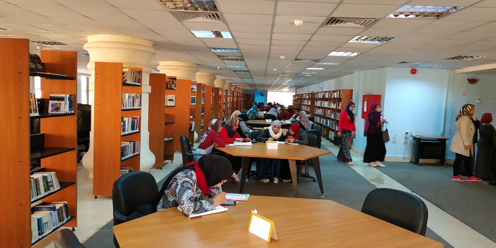 مكتبة مصر العامة بالدقي تنظم اليوم معرضا للكتاب بأسعار مخفضة