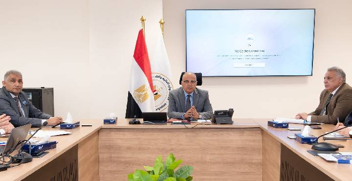 وزير الرى يتابع إجراءات استثمار أملاك الوزارة وتعظيم الاستفادة منها