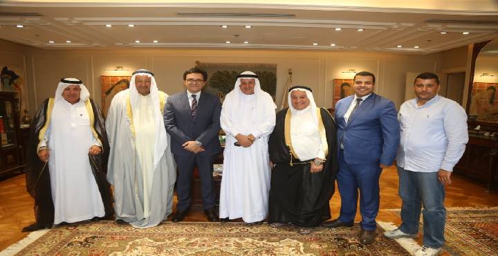 وزير الثقافة يلتقي مشايخ شمال سيناء لبحث تعزيز العمل الثقافي في المحافظة