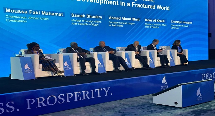بالصور.. وزير الخارجية يفتتح فعاليات النسخة الرابعة من منتدى أسوان للسلام والتنمية المستدامين