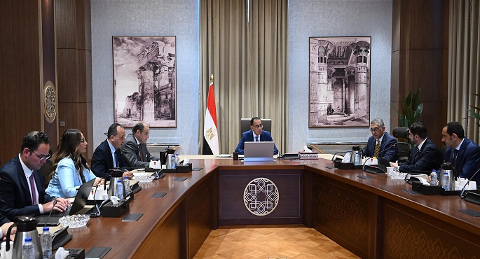 بالصور.. مدبولي يستعرض 4 مشروعات جديدة مقترحة لتحالف “سيجنفاي فيليبس وجيلا” باستثمارات 100 مليون دولار