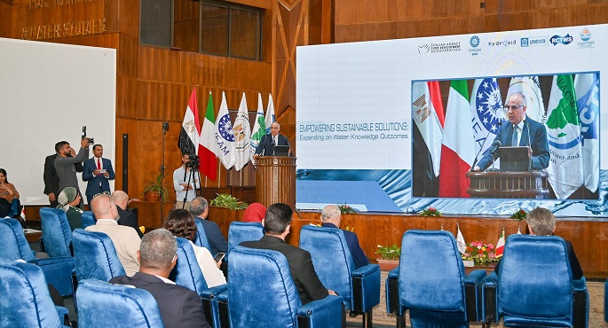 بالصور.. وزير الري يشارك فى ورشة عمل “تمكين الحلول المستدامة .. التوسع في نتائج المعرفة المتعلقة بالمياه”