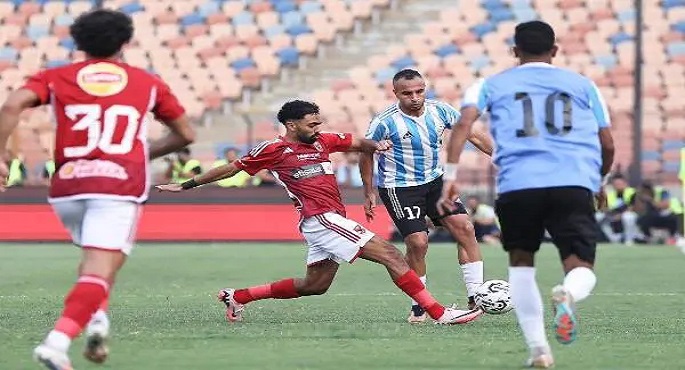الأهلي يهزم الداخلية 4-1 بالدوري الممتاز
