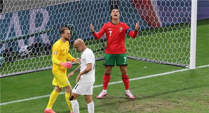 حارس البرتغال يتألق ويقودها للتأهل لربع نهائي يورو 2024 على حساب سلوفينيا