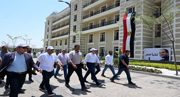 بالصور .. رئيس الوزراء يتفقد الوحدات الجاهزة للتسليم بمشروع “الحي اللاتيني” بالعلمين الجديدة