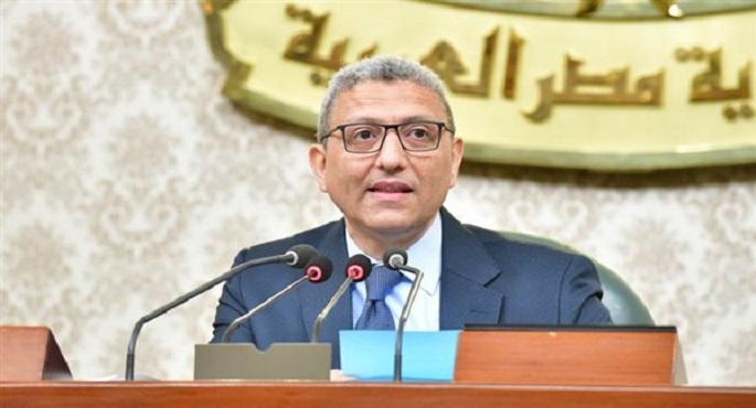 رئيس اللجنة الخاصة لبرنامج الحكومة يشكر وزير الصحة على استجابته لملاحظات النواب
