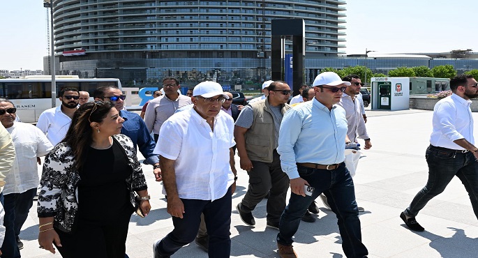 بالصور ..رئيس الوزراء يختتم جولته بمدينة العلمين الجديدة بتفقد “المنطقة الترفيهية” بجوار الأبراج الشاطئية