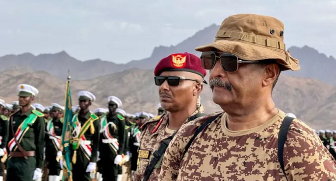 البرهان ينجو من محاولة اغتيال بهجوم مسيرة شرقي السودان