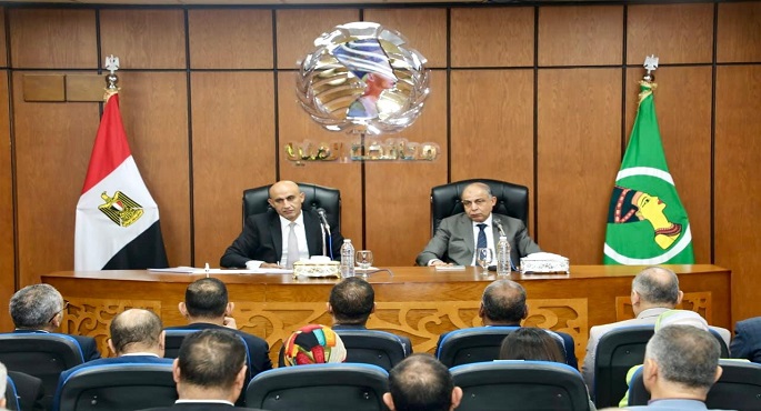 بالصور.. وزير التربية والتعليم يشدد على أهمية التحضير والاستعداد المبكر للعام الدراسي الجديد