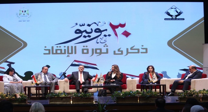 بالصور..وزيرة الثقافة:30 يونيو “ثورة الانقاذ”ونجح الشعب وقواته المسلحة في استعادة الوطن